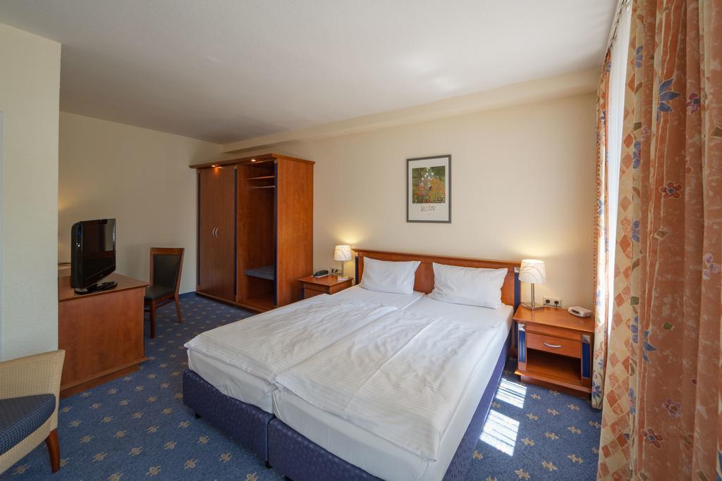 Hotel Am See Salzgitter Εξωτερικό φωτογραφία